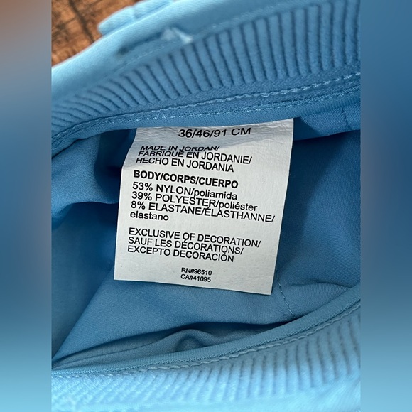 Under Armour Iso-Chill Airvent Shorts 'Fresco Blue' (size us mens 36) - Picture 6 of 8